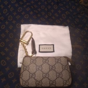 Gucci GG Supreme key pouch